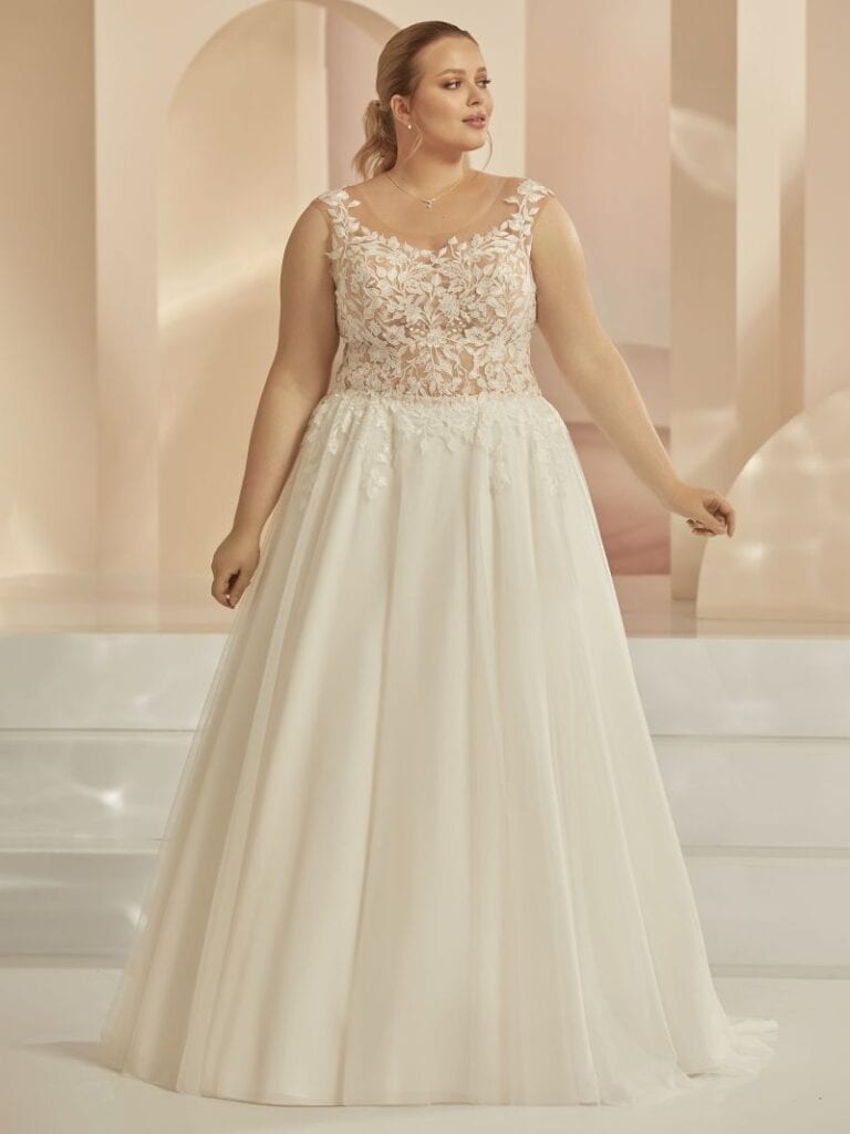 Plus-Size Brautkleid mit Spitzenoberteil
